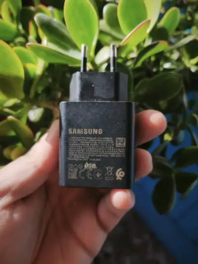 Cargador Samsung Super Fast Charging 45 wts - miniatura 1