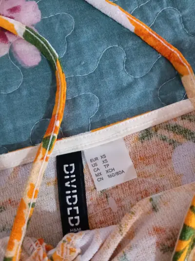 Vestido floral amarillo H&M Divided - miniatura 2