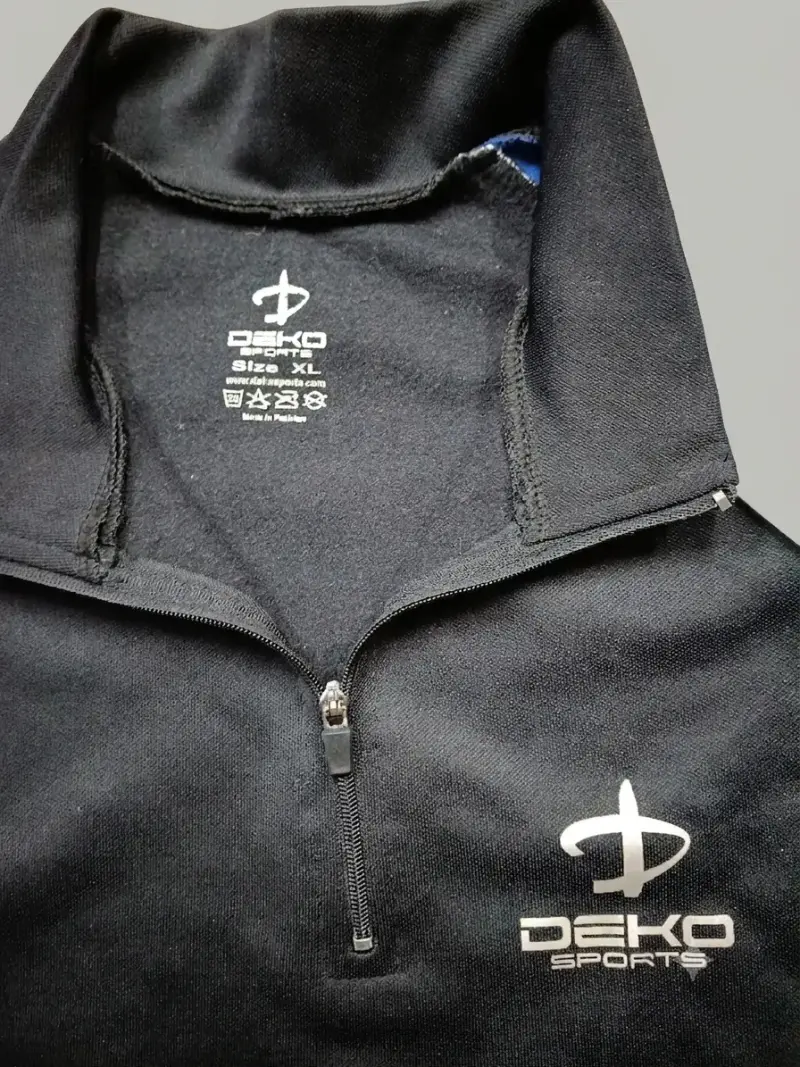 Polera deportiva Deko Sports azul y negra - 2