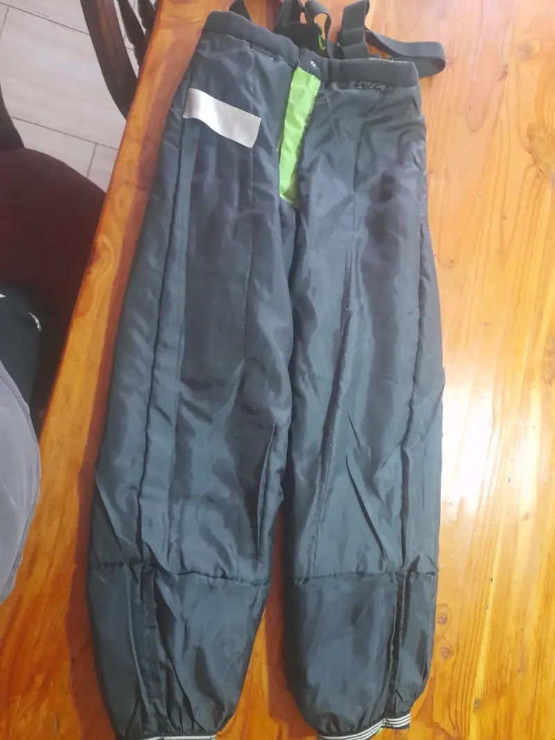 Pantalones de nieve verdes para niños talla 10 - 4