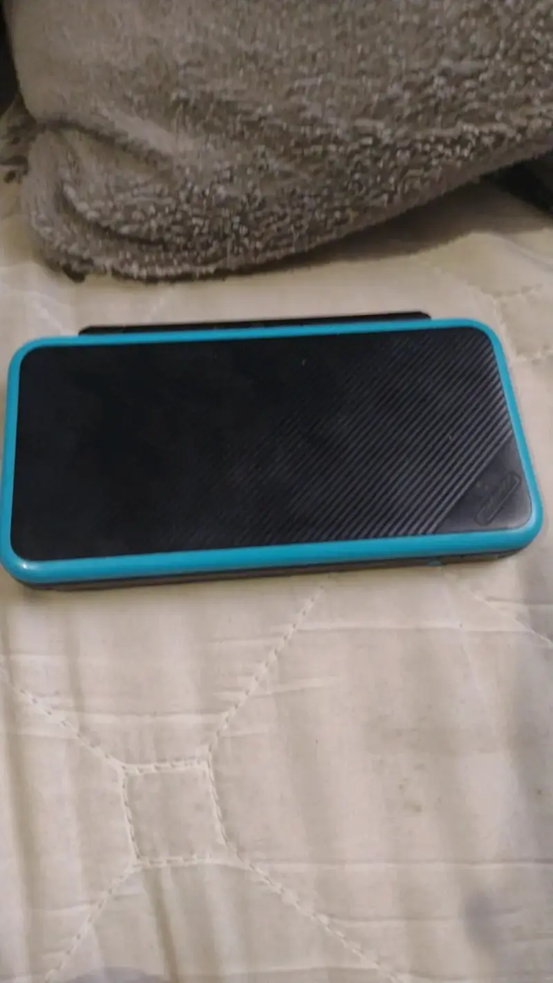 Consola portátil Nintendo 2DS XL con lápiz táctil - 4