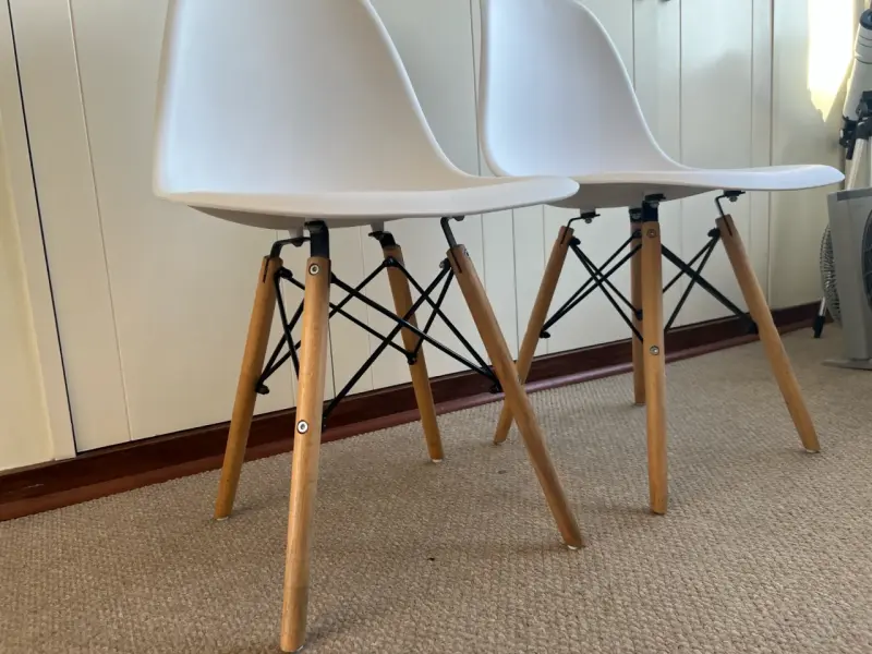Par de sillas Eames blancas - Excelente estado - 5