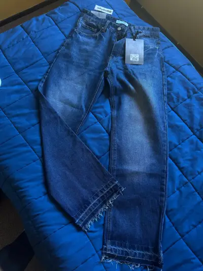 Jeans de mezclilla azul para hombre - miniatura 1