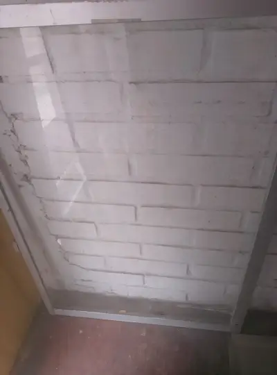 Ventana corredera de aluminio y vidrio - miniatura 2