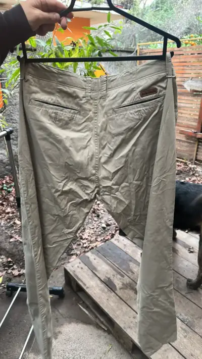 Pantalones cargo beige para hombre - miniatura 2