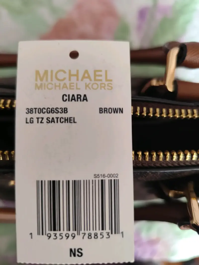 Bolso Michael Kors modelo Ciara original - 3
