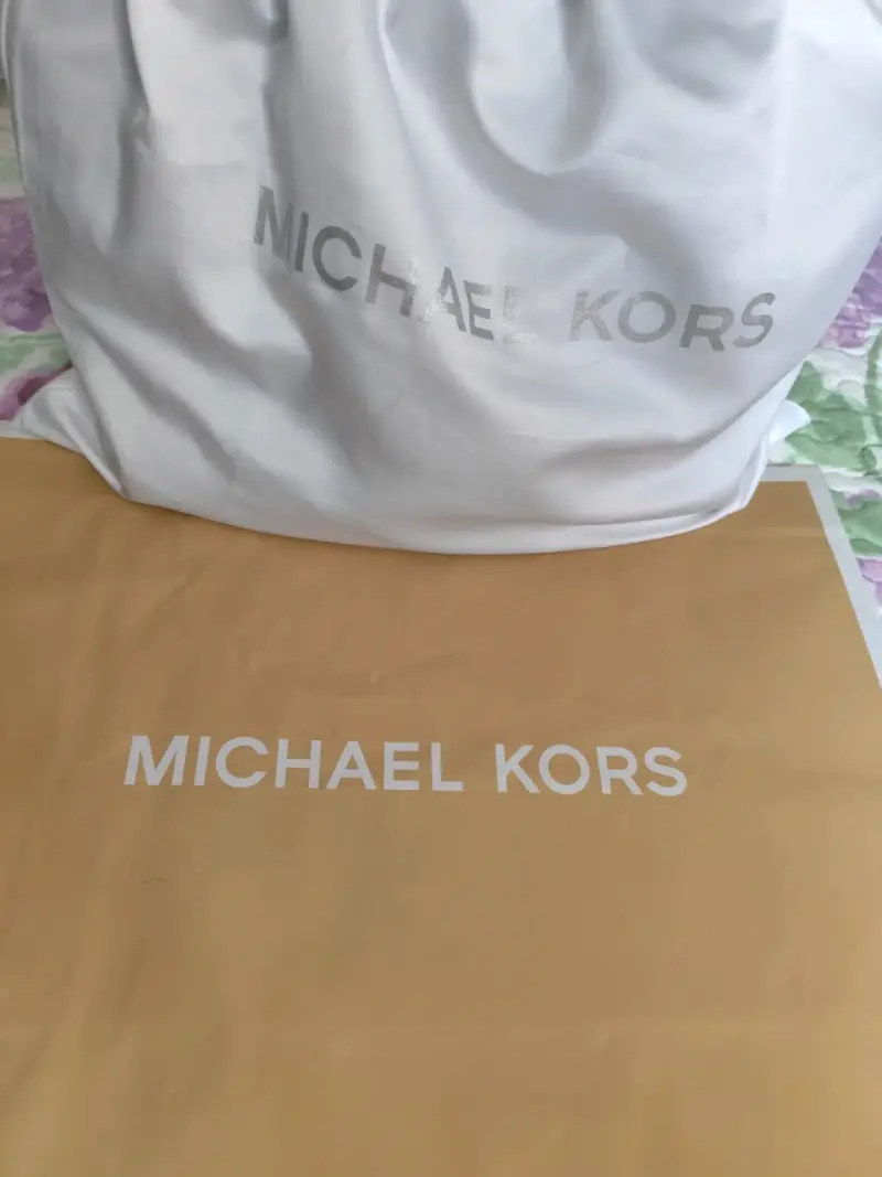 Bolso Michael Kors modelo Ciara original - 6