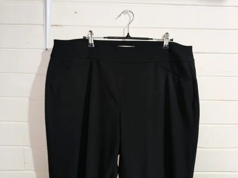 Pantalón negro de vestir para mujer - 2