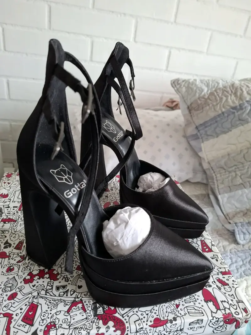 Tacones de plataforma negros Gotta elegantes - 2