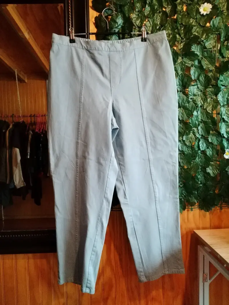 Pantalones azul claro para mujer talla grande - 1