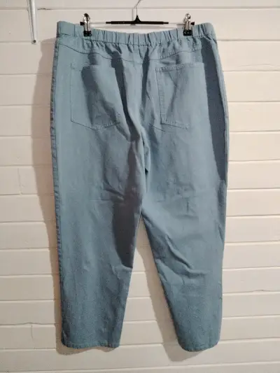 Pantalones azul claro para mujer talla grande - miniatura 3