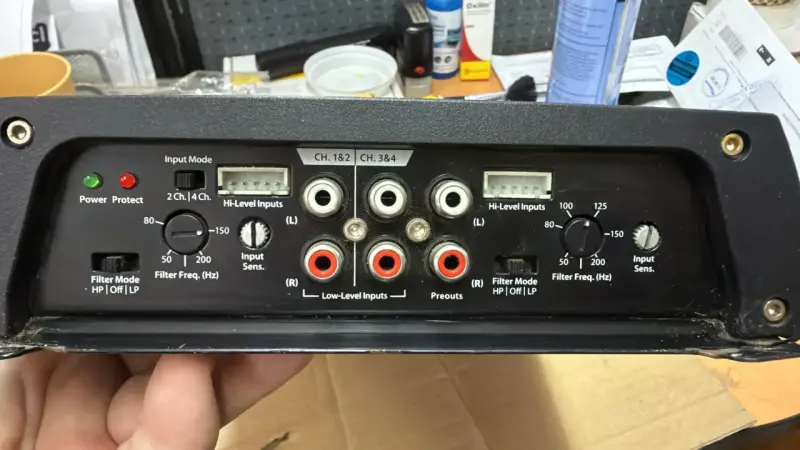 Amplificador JL Audio JX360/4 para auto - 2