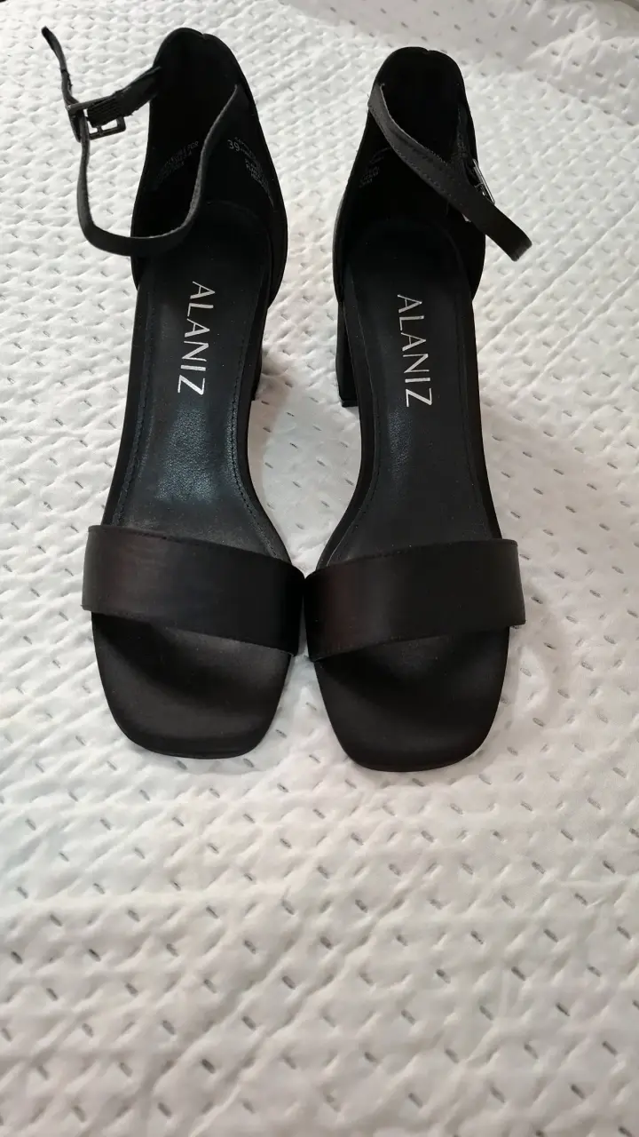 Sandalias negras de tacón Alaniz - 2