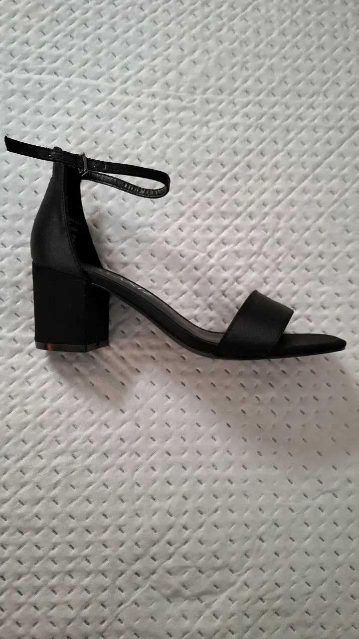 Sandalias negras de tacón Alaniz - 3