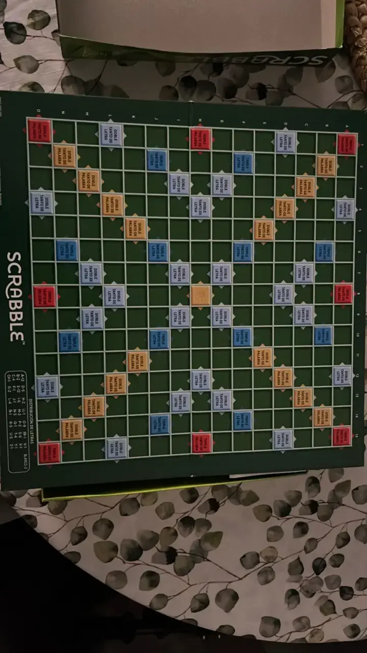 Juego de mesa Scrabble Original en caja - 3