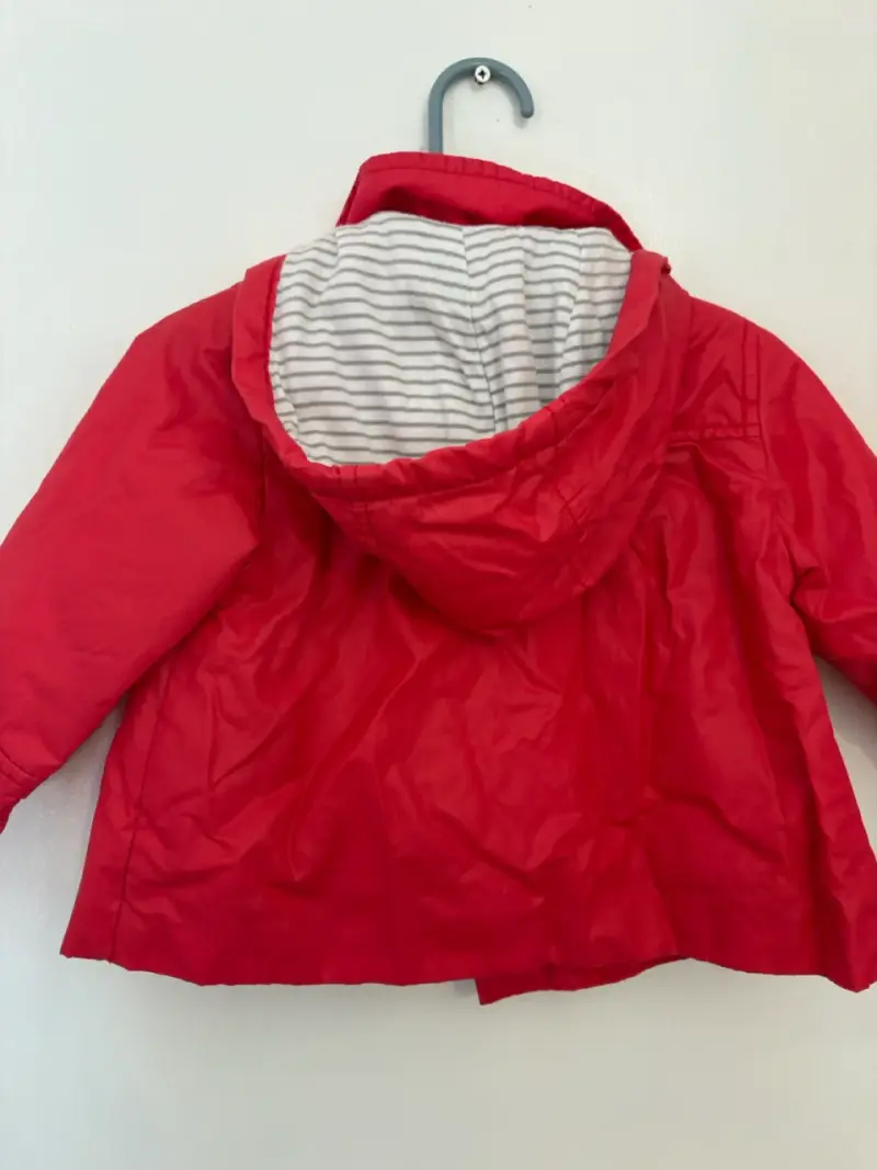 Impermeable roja para bebé Zara 9-12 meses - 4