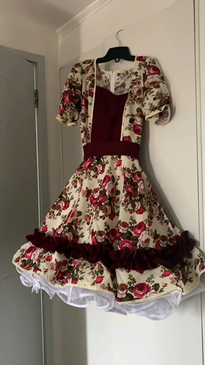 Vestido folclórico floral para joven - 4