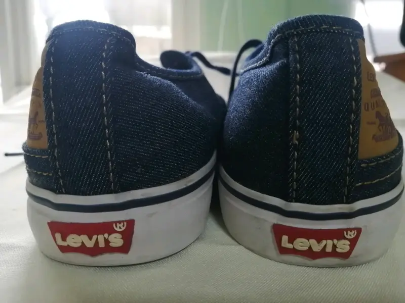 Zapatillas Levi's de mezclilla azul para hombre - 3