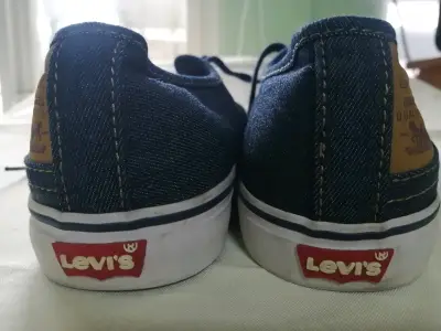 Zapatillas Levi's de mezclilla  azul para hombre - miniatura 3