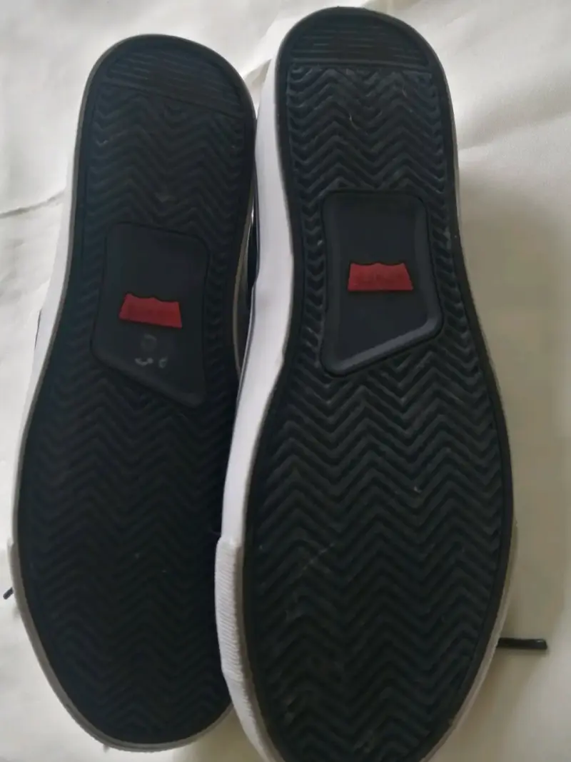 Zapatillas Levi's de mezclilla azul para hombre - 4