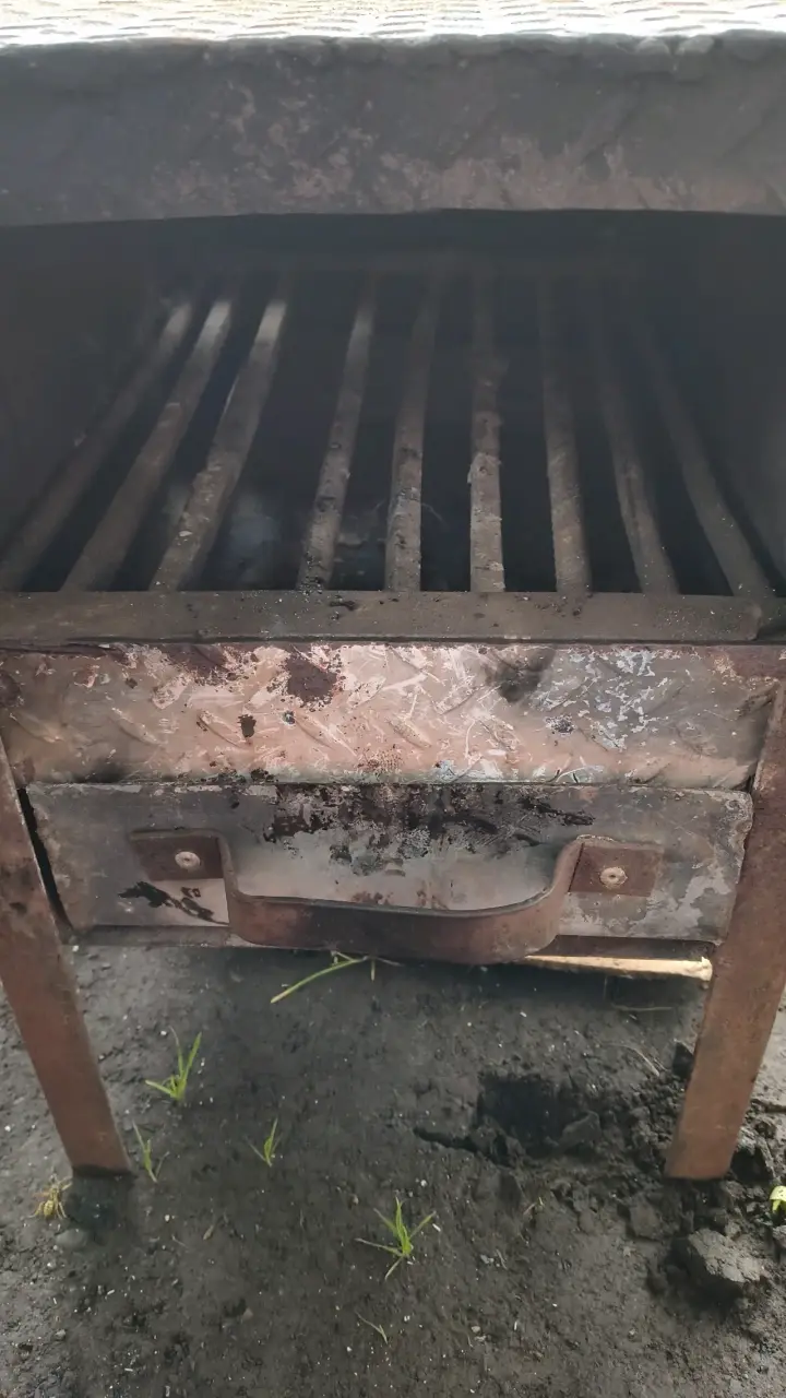 Estufa a leña de hierro forjado - 2