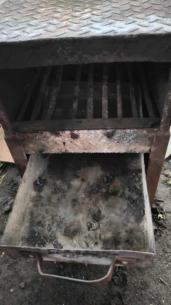 Estufa a leña de hierro forjado - 3