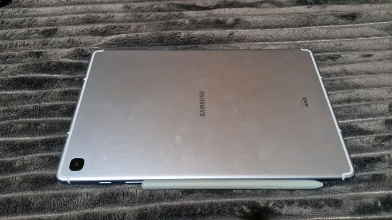 Tablet Samsung S6 lite + accesorios - 2