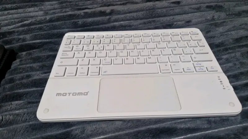 Tablet Samsung S6 lite + accesorios - 3