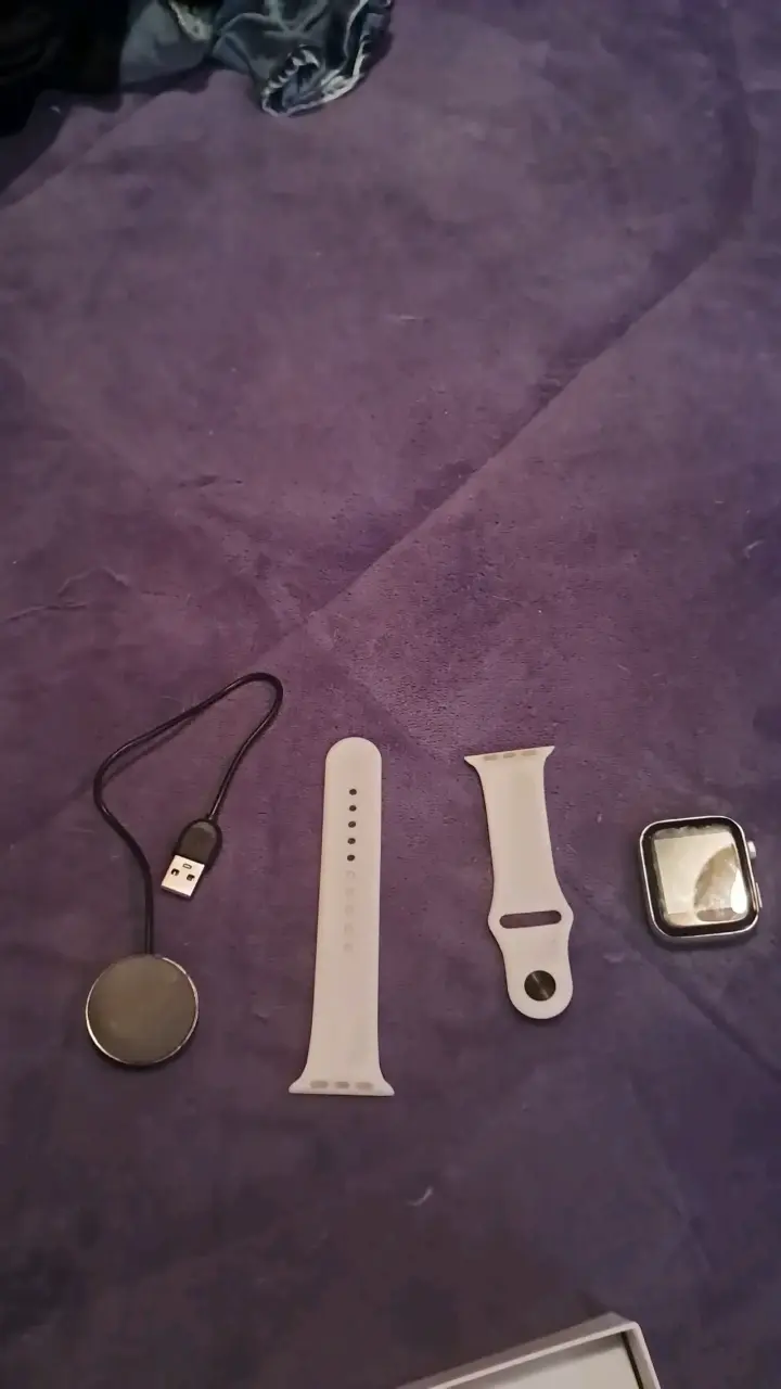 Smartwatch HW22 Pro con correa negra - 3