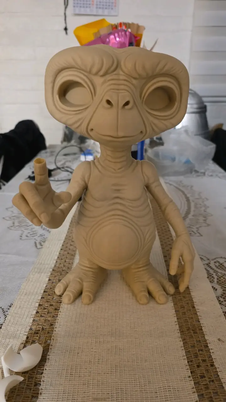 Figura de colección de E.T. Impreso en 3D - 2