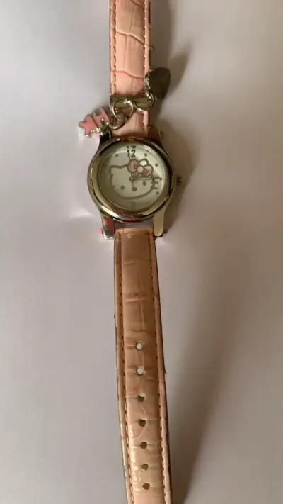 Reloj pulsera infantil cuarzhello kitty pila nueva - miniatura 2