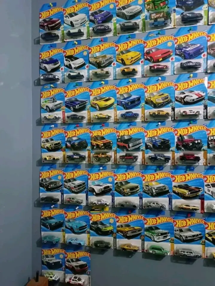 Colección grande de Autos Hot Wheels en Blister - 3