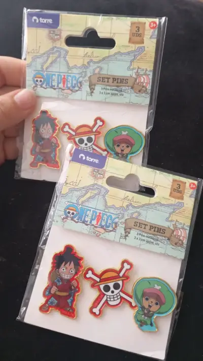 Set de pines metálicos One Piece Torre - miniatura 3