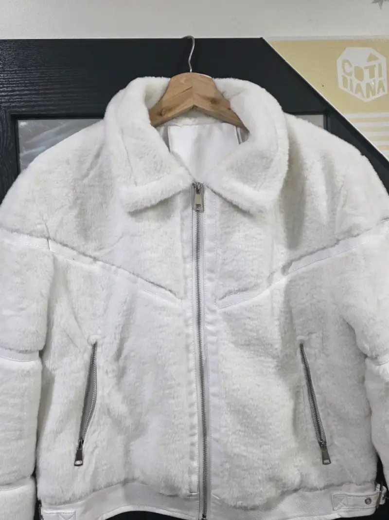Chaqueta de invierno blanca con cierre - 2