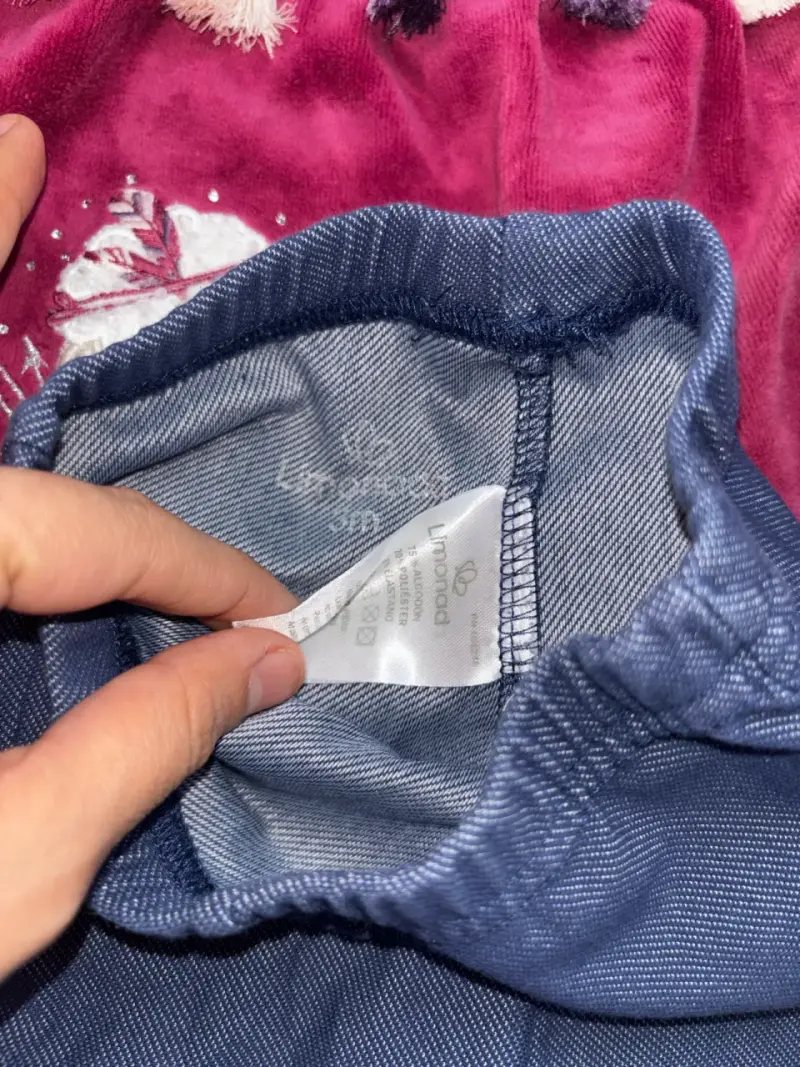 Conjunto de bebé bordado burdeos y azul - 3