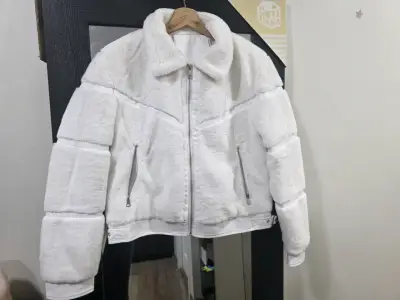 Chaqueta de invierno blanca con cierre - miniatura 5