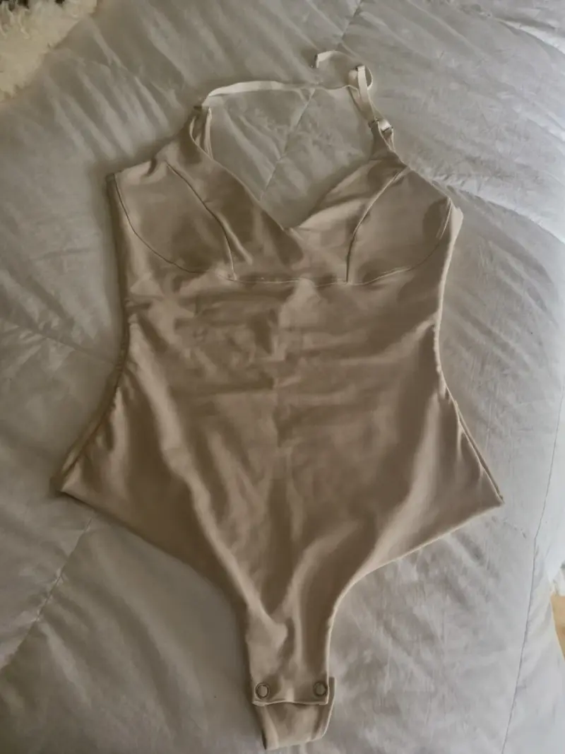 Body modelador beige sin costuras talla M - 3