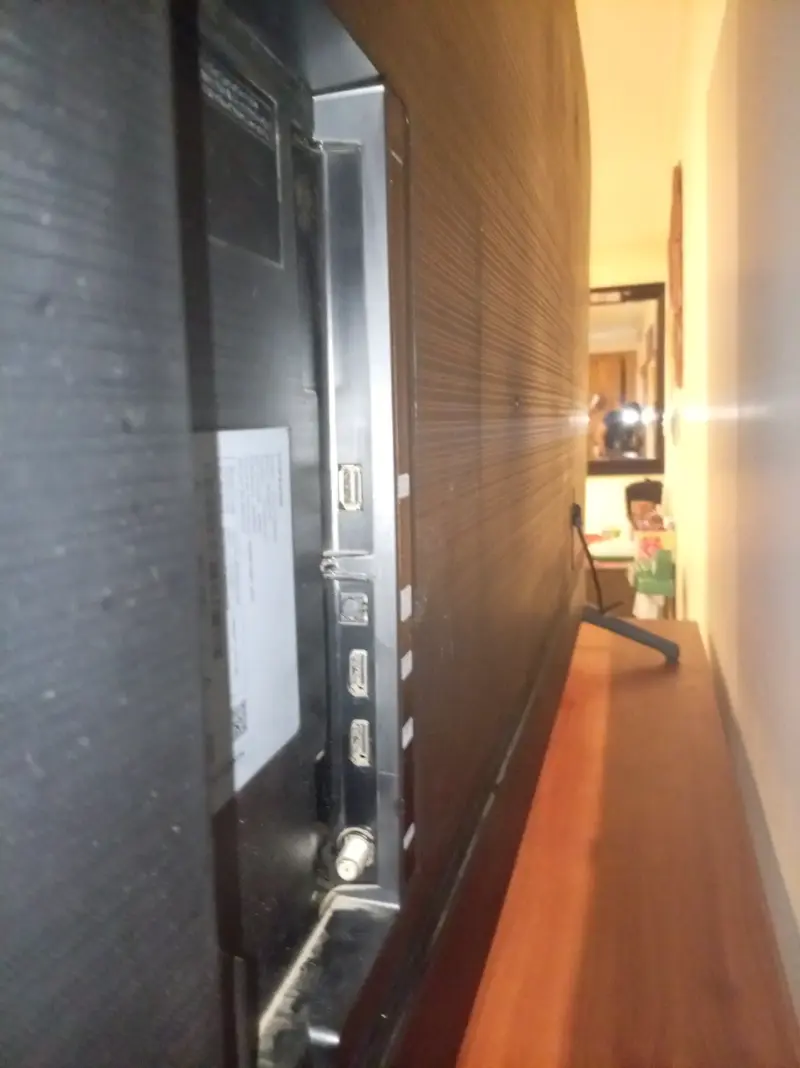 Televisor Samsung 70 pulgadas  4K - 3