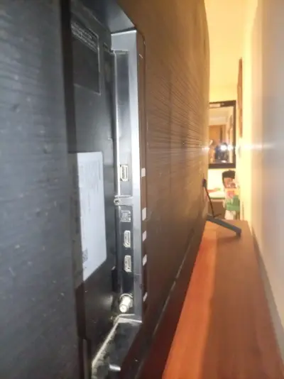 Televisor Samsung 70 pulgadas  4K - miniatura 3