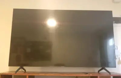 Televisor Samsung 70 pulgadas  4K - miniatura 4