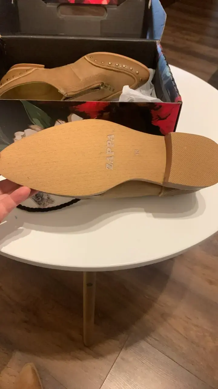 Zapatos de cuero marrón con cierre - 2