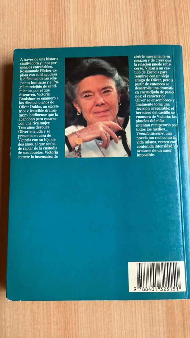 Libro 'Tomillo Silvestre' de Rosamunde Pilcher - 2