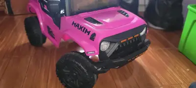 Camioneta de juguete Maxim rosa para niños - miniatura 1