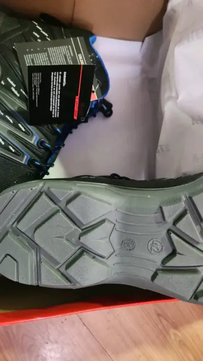 Zapatos de seguridad V-Flex negros resistentes - miniatura 3