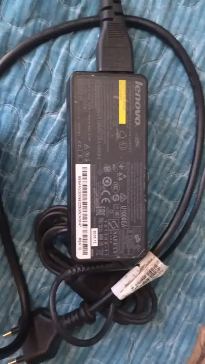Mini PC ThinkCentre M720q - miniatura 5