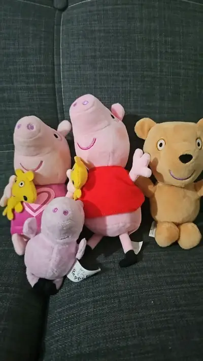 Set de peluches de personajes animados - miniatura 6