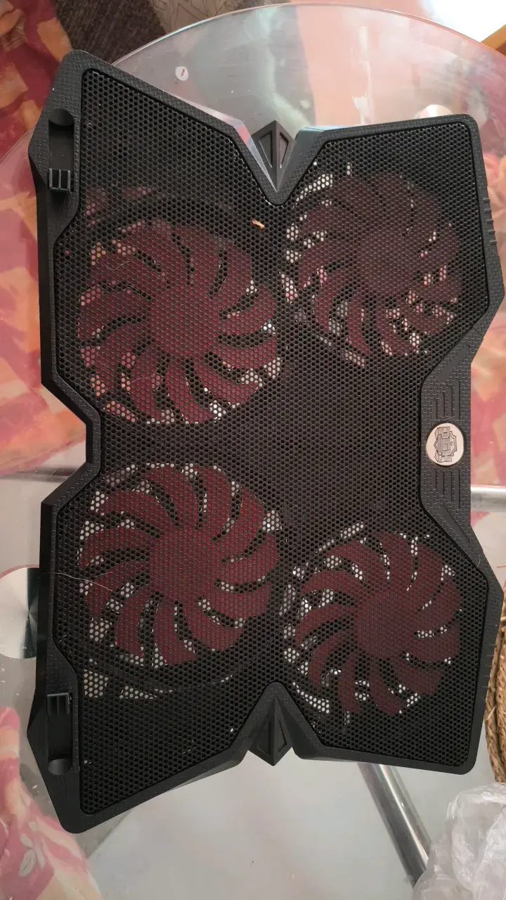 Base de Enfriamiento para Laptop con Ventiladores - 4