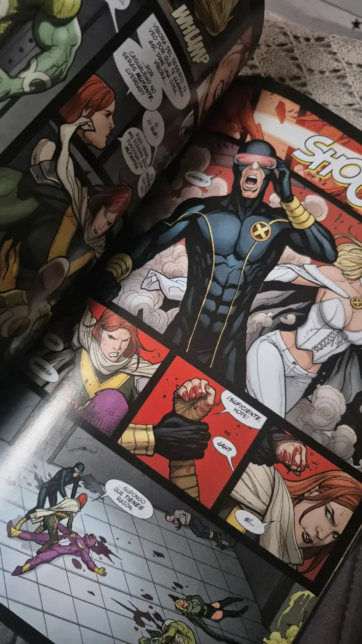 Cómic Marvel Los Vengadores vs X-Men #1 - 3