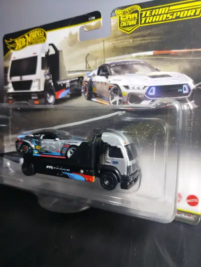 Hot Wheels Ford Mustang RTR Spec 5-FD con Aero Lif - miniatura 2