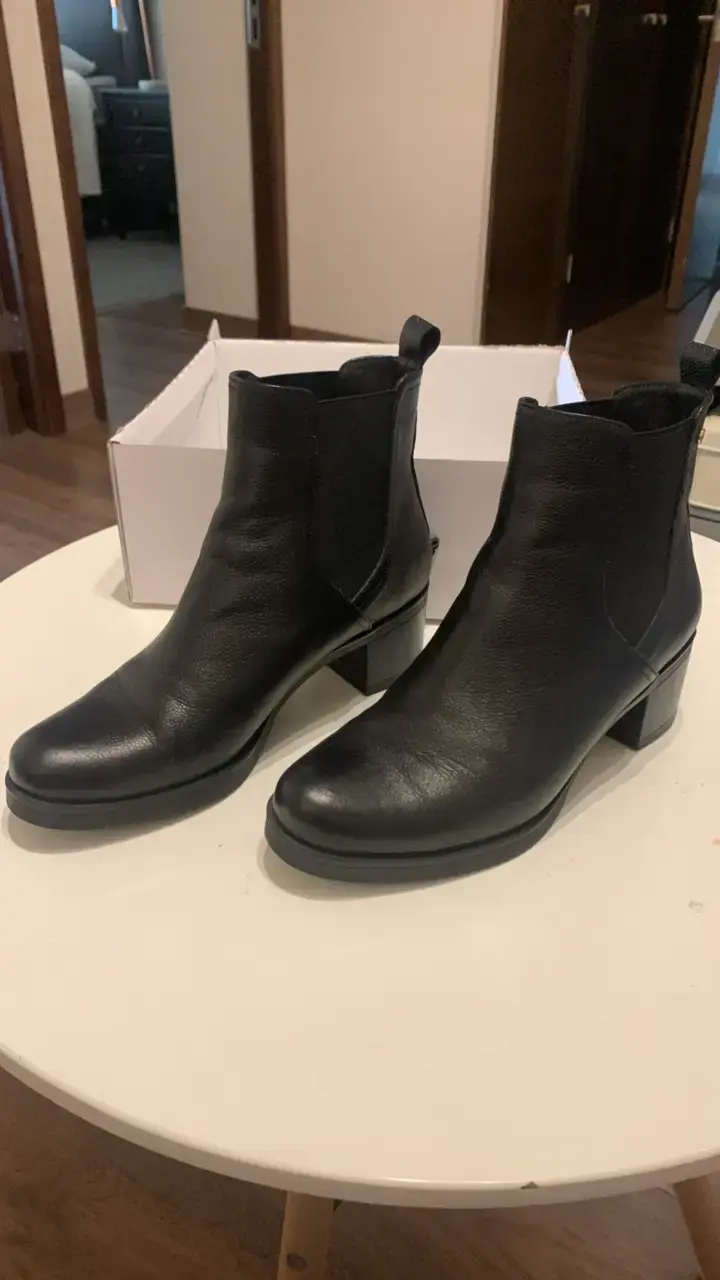 Botines de cuero negro para mujer - 2